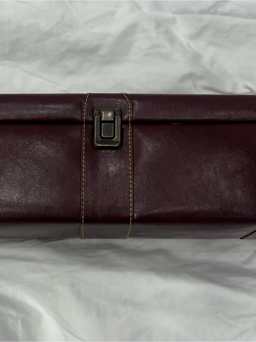 Men's Leather Travel Toiletry Roll - Burgundy